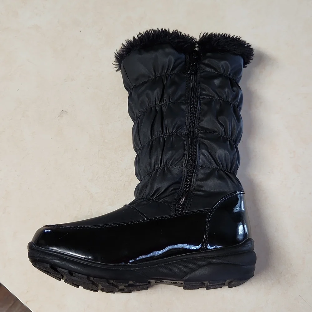 New Totes Girls Black Two-Buckle Waterproof Insulated Winter Snow Boots Size 1
